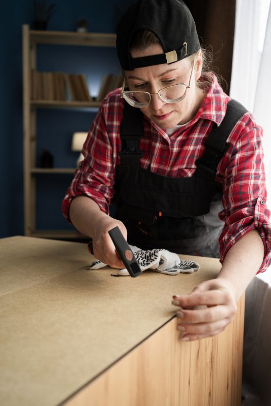 Handyman Assembly Service in Kansas City, KS