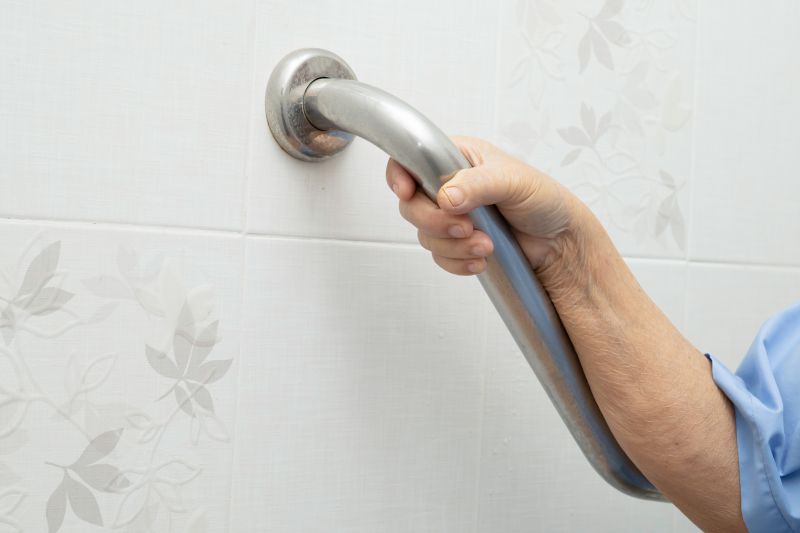 Towel Bar Installation in Kansas City, KS